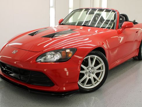 Used 2004 Honda S2000 image 37