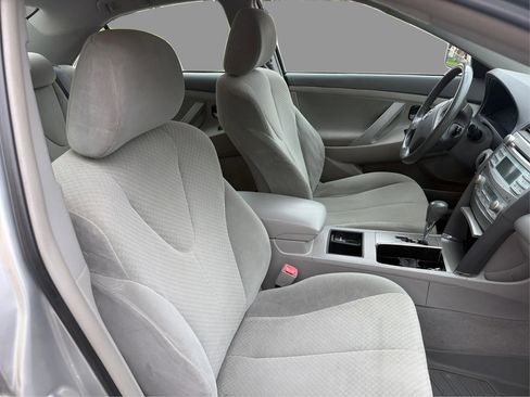 Used 2009 Toyota Camry Hybrid FWD image 26