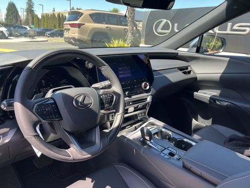 New 2026 Lexus RX 350h AWD/4WD image 12