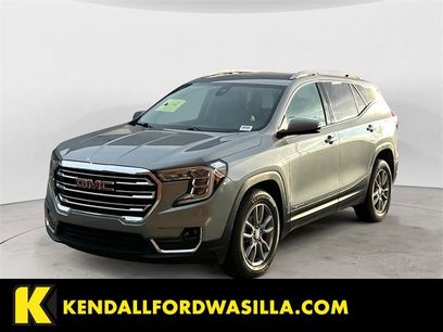 Used 2024 GMC Terrain SLT