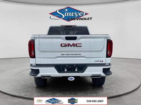 Used 2022 GMC Sierra 1500 AT4 w/ AT4 Preferred Package AWD/4WD image 4