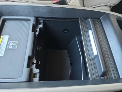 Used 2024 Honda Odyssey Elite image 71