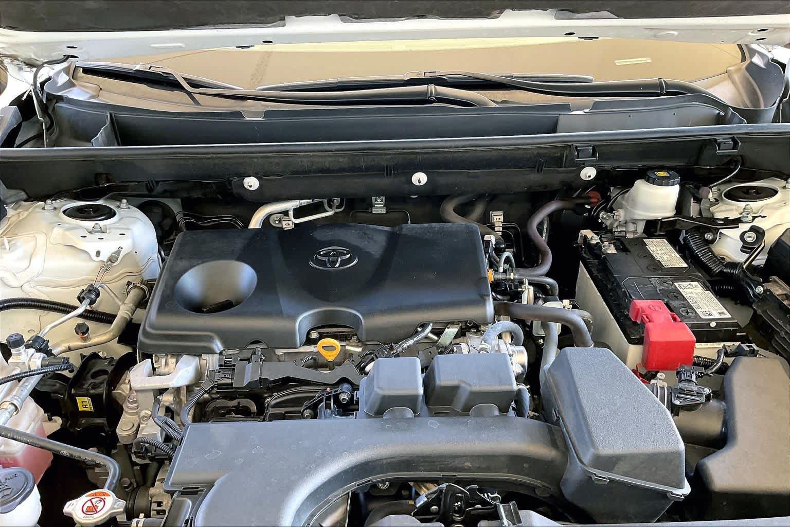 Used 2024 Toyota RAV4 XLE w/ Convenience Package AWD/4WD image 30