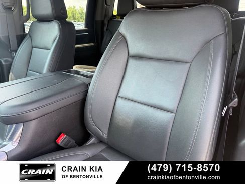 Used 2024 Chevrolet Silverado 2500 LTZ w/ LTZ Premium Package AWD/4WD image 22