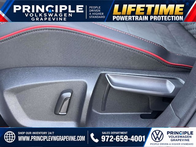 New 2026 Volkswagen GTI SE FWD image 14