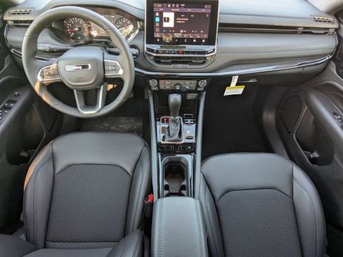 New 2026 Jeep Compass Latitude AWD/4WD image 15
