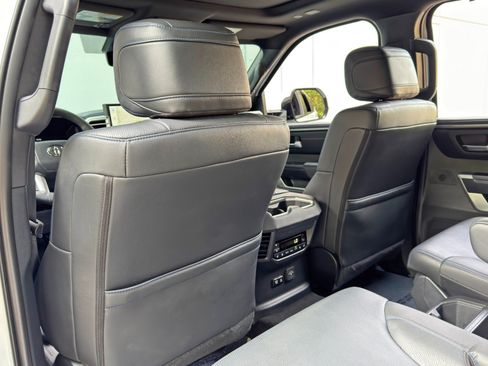 Used 2024 Toyota Sequoia Platinum AWD/4WD image 40