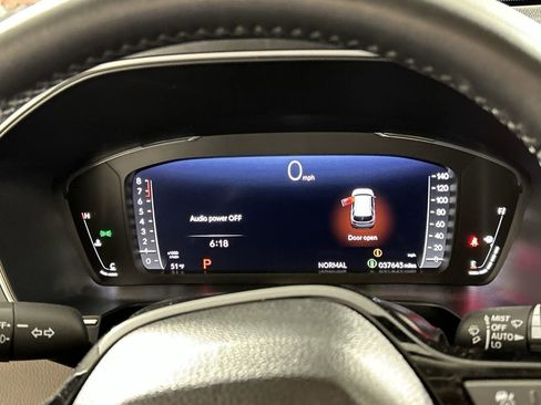 Used 2025 Honda Pilot Elite image 14