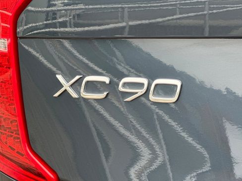 Certified 2023 Volvo XC90 T8 Ultimate image 13