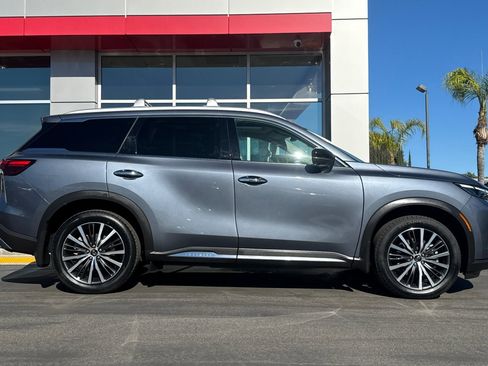 Used 2022 INFINITI QX60 Sensory w/ Vision Package image 4