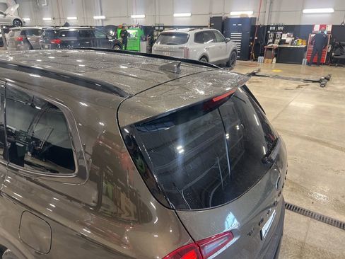 Used 2021 Kia Telluride SX w/ SX Prestige Package image 38