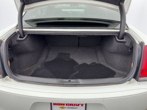 Used 2020 Chrysler 300 S RWD image 28
