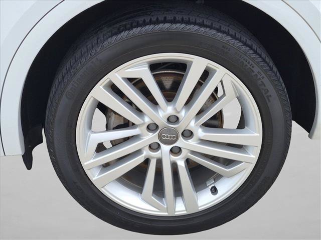 Used 2019 Audi Q5 2.0T Premium Plus w/ Premium Plus Package AWD/4WD image 23