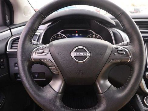 Used 2024 Nissan Murano SL image 12