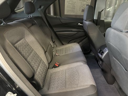 Used 2024 Chevrolet Equinox LT FWD image 35