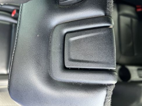 Used 2023 Ford Explorer XLT w/ Equipment Group 202A image 24