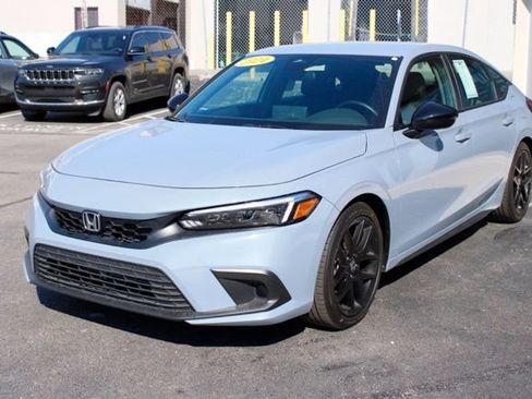 Used 2024 Honda Civic Sport image 8