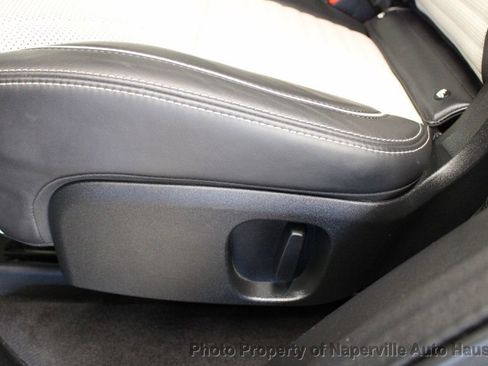 Used 2022 Land Rover Discovery HSE R-Dynamic AWD/4WD image 39