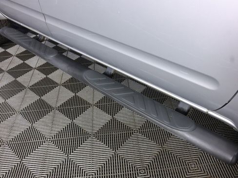 Used 2016 Nissan Frontier PRO-4X image 34