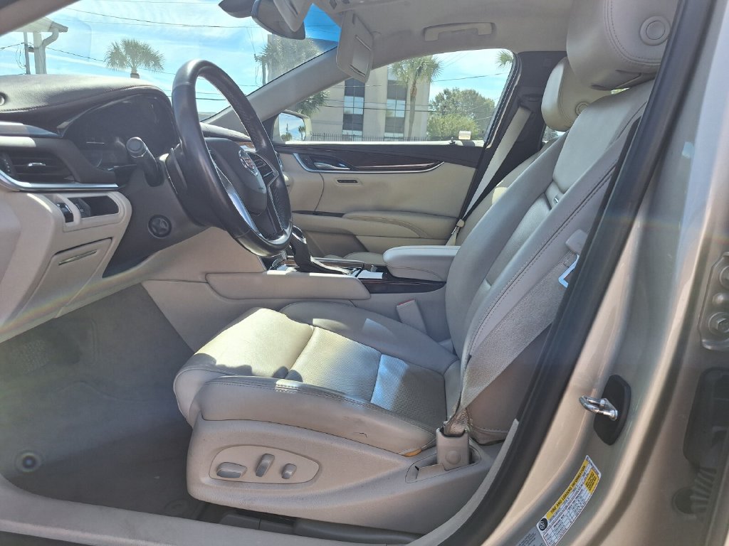 Used 2015 Cadillac XTS Luxury FWD image 13