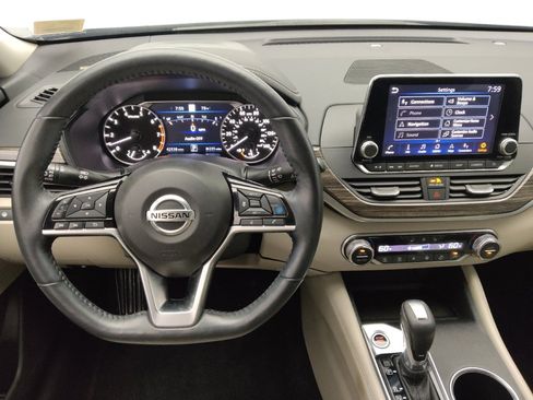 Used 2019 Nissan Altima 2.5 Platinum AWD/4WD image 22