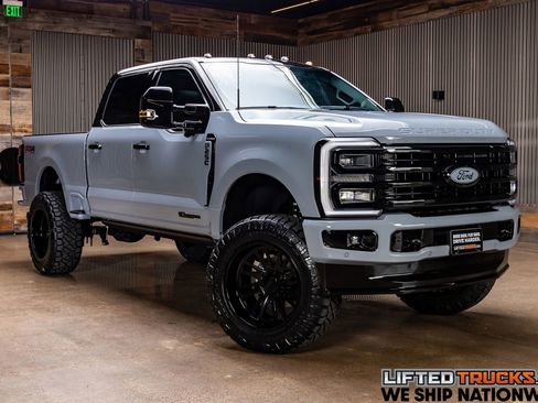 Used 2026 Ford F250 Platinum w/ FX4 Off-Road Package AWD/4WD image 1