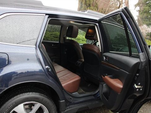 Used 2014 Subaru Outback 2.5i Limited image 6