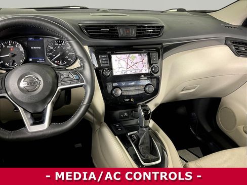 Used 2019 Nissan Rogue Sport SL w/ Premium Package AWD/4WD image 9