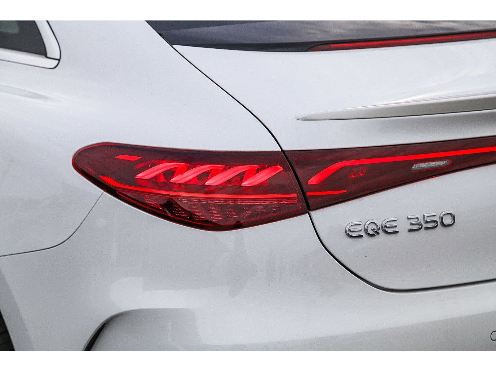 Used 2024 Mercedes-Benz EQE 350+ 4MATIC Sedan image 9
