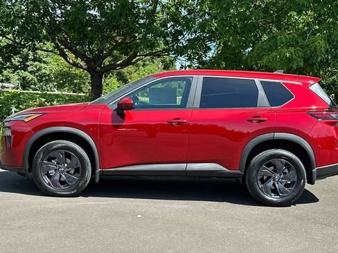 New 2026 Nissan Rogue SV AWD/4WD image 5