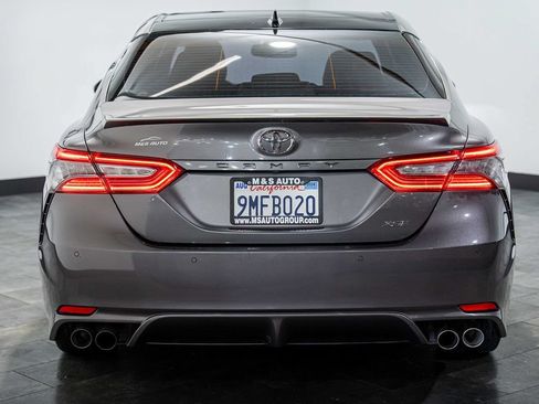 Used 2018 Toyota Camry XSE w/ Driver Assist Package FWD image 5