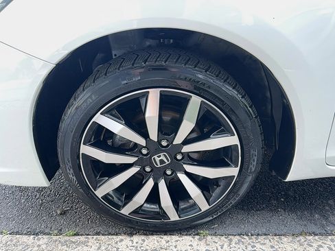 Used 2015 Honda Civic EX-L image 26