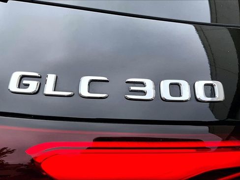 Used 2023 Mercedes-Benz GLC 300 4MATIC image 33