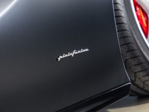 Used 2014 Ferrari F12 Berlinetta RWD image 26