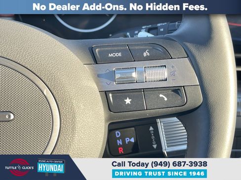 Certified 2025 Hyundai Kona Limited FWD image 35