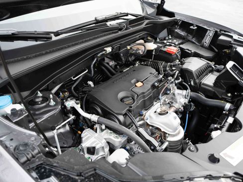 New 2026 Honda HR-V LX image 32