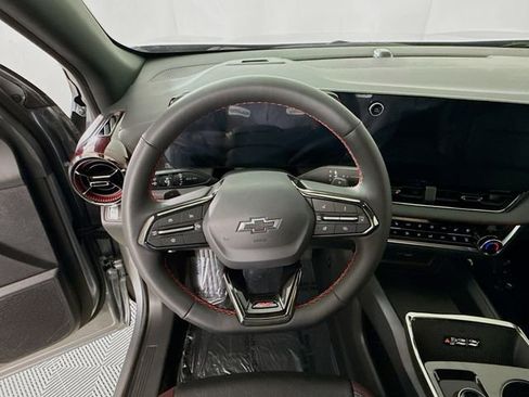 New 2026 Chevrolet Equinox RS w/ Convenience Package III FWD image 13