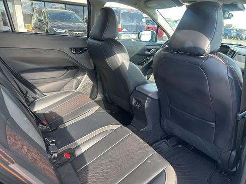 Certified 2025 Subaru Crosstrek 2.5i Limited w/ Crosstrek Mirror Package image 15