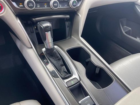 Used 2019 Honda Accord LX image 18