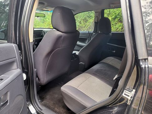 Used 2010 Jeep Grand Cherokee Laredo image 16