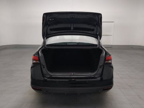 Used 2025 Nissan Versa S FWD image 29