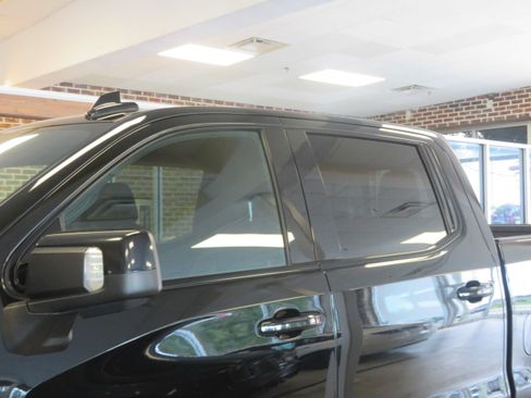 Used 2021 GMC Sierra 1500 AT4 w/ AT4 Premium Package AWD/4WD image 84