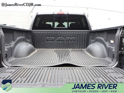 Used 2023 RAM 1500 Big Horn AWD/4WD image 14
