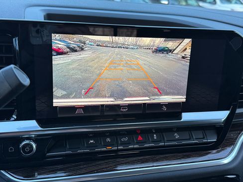 New 2026 GMC Sierra 1500 SLE image 33