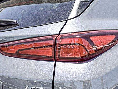 Used 2023 Hyundai Kona Limited FWD image 5