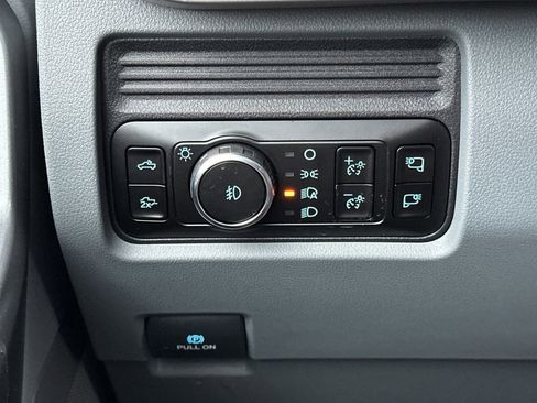 New 2026 Ford F250 XLT w/ XLT Premium Package image 24