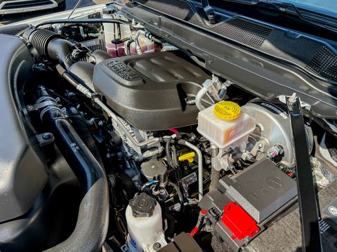 Used 2025 RAM 2500 Big Horn image 36