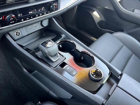 Certified 2023 Nissan Rogue SV w/ SV Premium B Package image 27