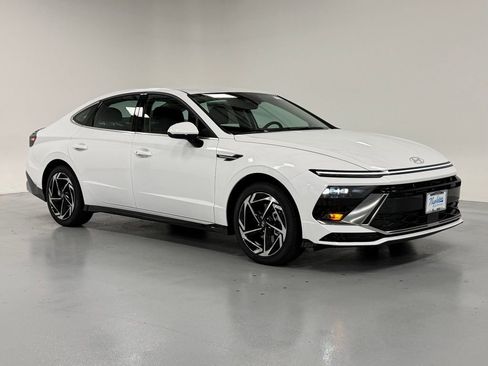 New 2026 Hyundai Sonata SEL image 5