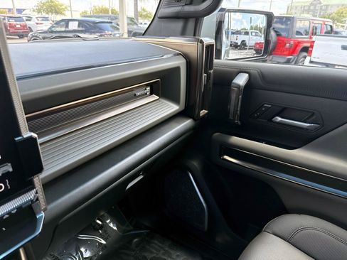 Used 2024 GMC Hummer EV 3X AWD/4WD image 26